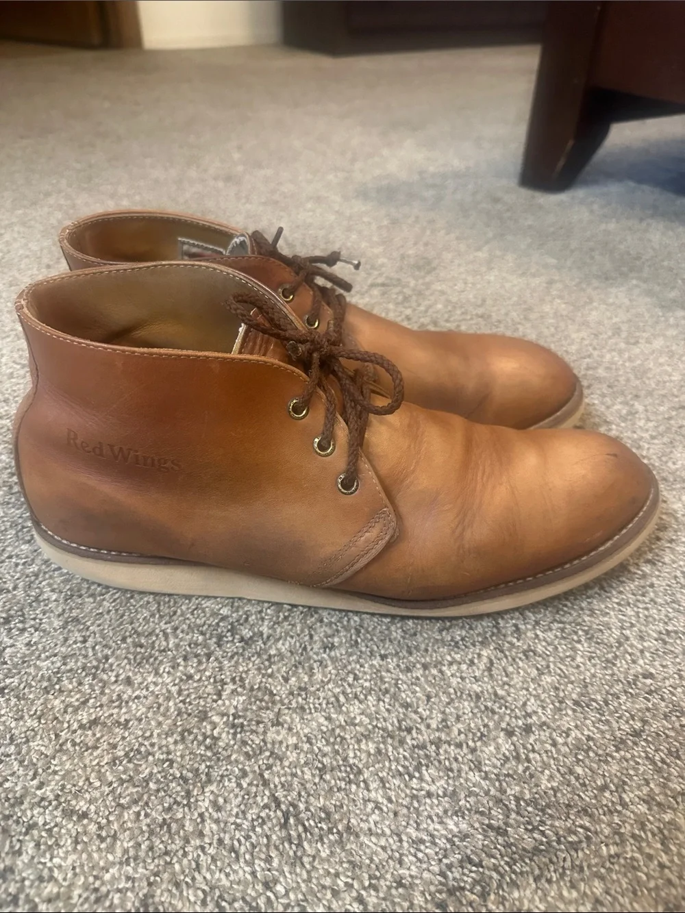 Red Wing Shoes Tan Leather Chukka Boots